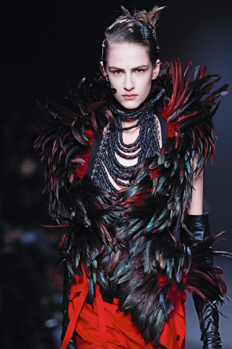 Ann Demeulemeester, winter 2010, foto Dan Lecca.JPG