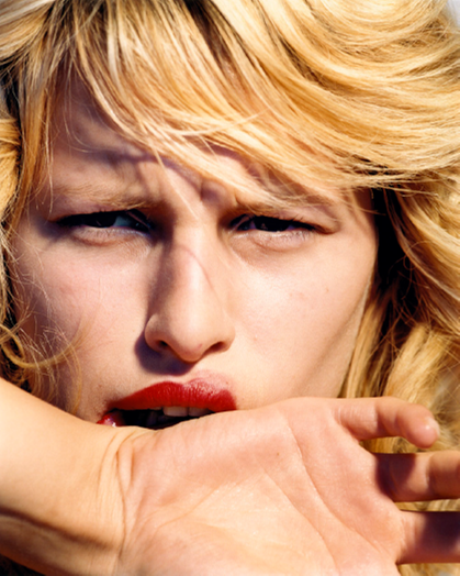 Close up of Karolina Kurkova. December 2001 Paris Copyright Bettina Rheims.png