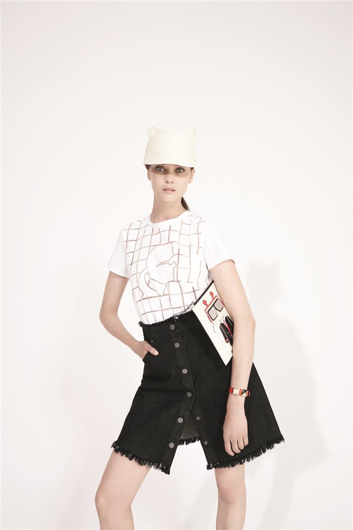 SS16_KARL LAGERFELD_WOMEN_LOOK_22 (Large).jpg