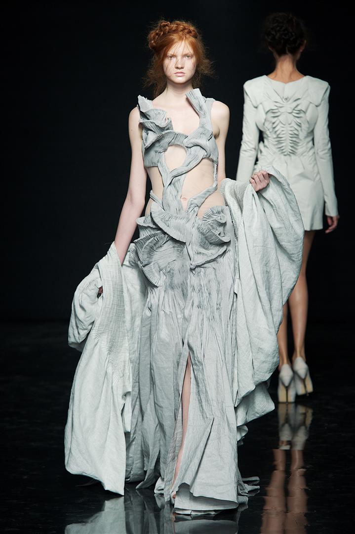 YYN HCFW12 012 (Large).jpg